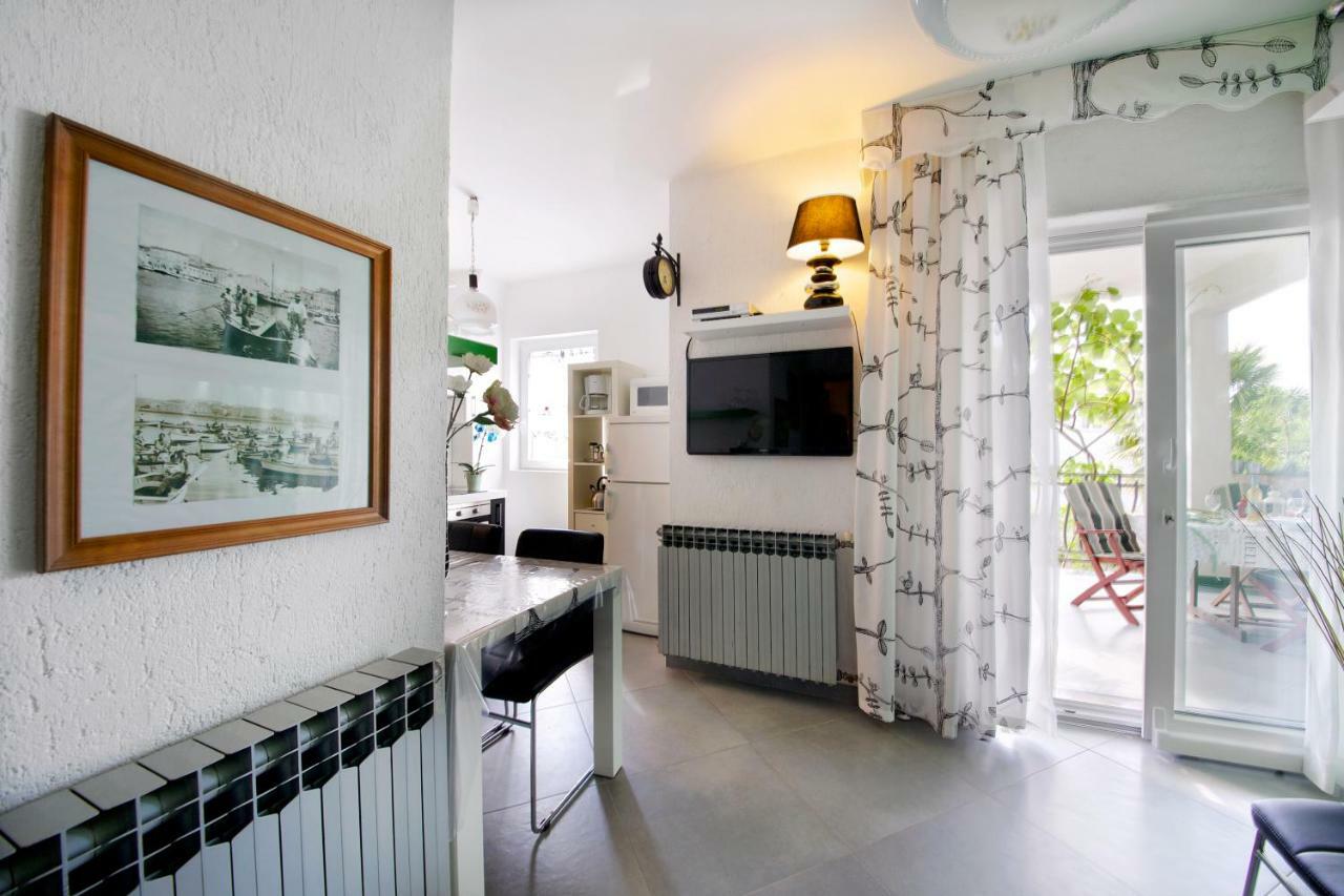Apartamento Melanija 1 Rovinj Exterior foto